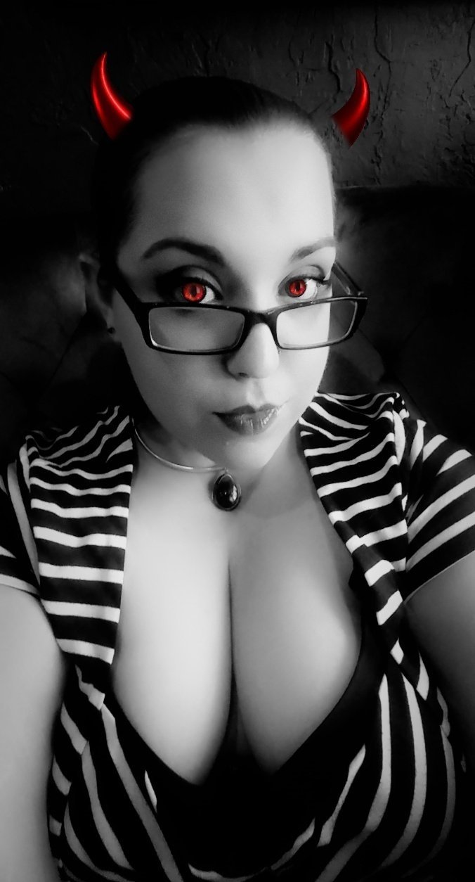 Pascale89 from Ontario,Canada