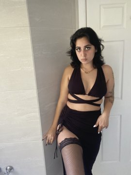ClassyKink from Ontario,Canada