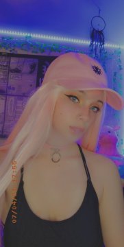 Hazel95 from Ontario,Canada