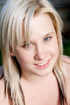 Kayla98 from Ontario,Canada