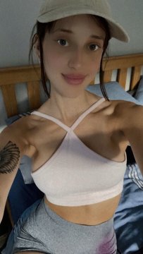 LilPixel from Ontario,Canada
