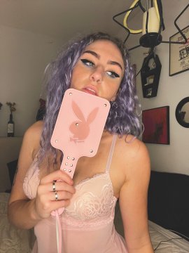 Mistress86 from Ontario,Canada