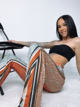 Rachel90 from Manitoba,Canada