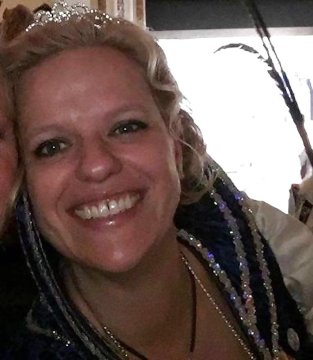 SmileyJen34 from Ontario,Canada